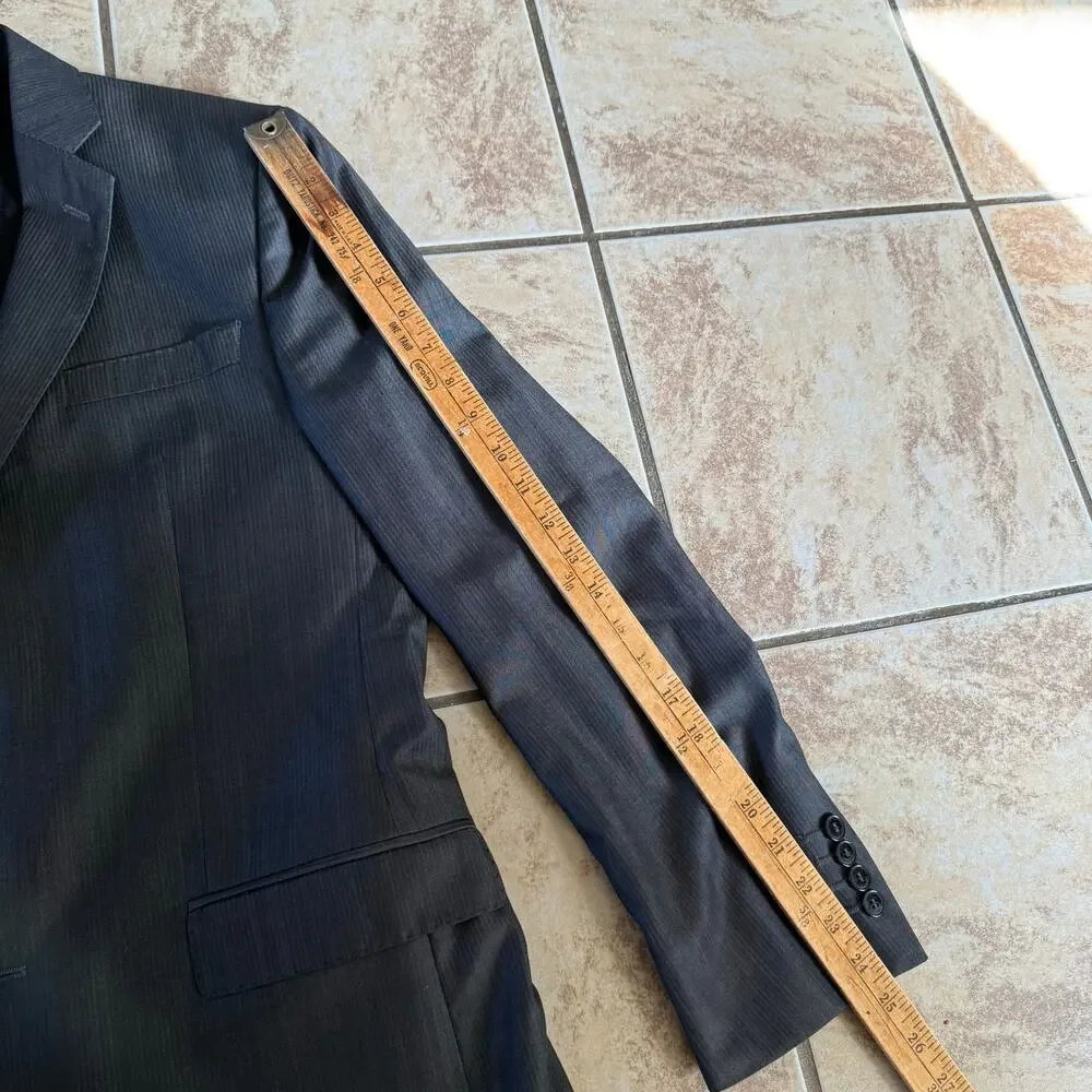 Versace Collection Sport Coat Blazer 100% Wool Dark Gray Light Pinstripe Size 50